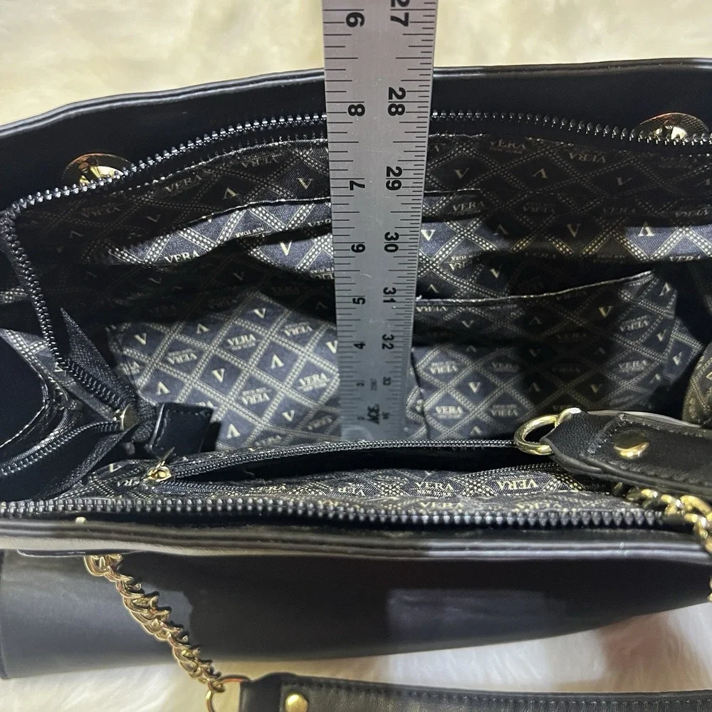 Vera‎ of New York Black Enya Quilt  Satchel Purse Style #VNF22722 Faux Leather